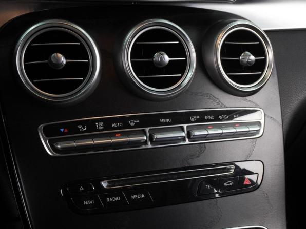Mercedes-Benz GLC I (X253) с пробегом 2015 года, цена 2 370 000 рублей, 105139 км, внедорожник, Автокод Объявления