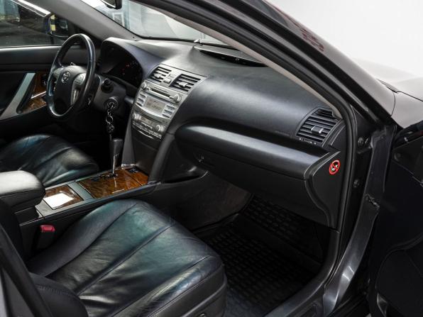 Toyota Camry VI (XV40) Рестайлинг с пробегом 2009 года, цена 1 250 000 рублей, 133462 км, седан, Автокод Объявления