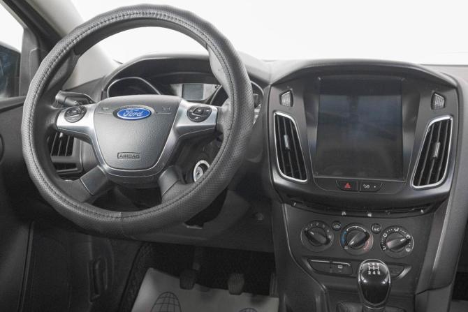 Ford Focus III с пробегом 2013 года, цена 649 000 рублей, 114000 км, седан, Автокод Объявления