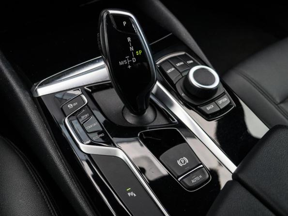 BMW 5 серии VII (G30/G31/G38) с пробегом 2019 года, цена 3 250 000 рублей, 112373 км, седан, Автокод Объявления