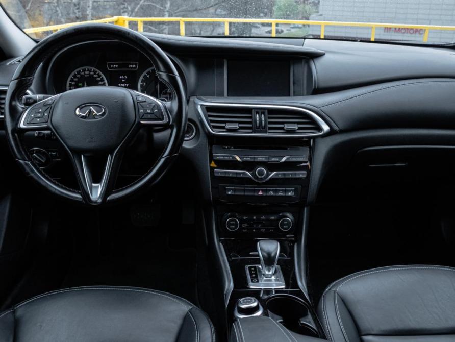 Infiniti Q30 Москва  - изображение 8