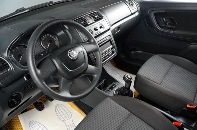 Skoda Fabia II Рестайлинг с пробегом 2012 года, цена 629 000 рублей, 160200 км, хэтчбек, Автокод Объявления