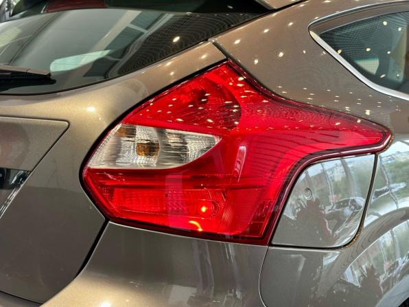 Ford Focus III с пробегом 2011 года, цена 895 000 рублей, 130112 км, хэтчбек, Автокод Объявления