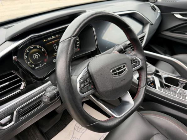 Geely Tugella I Рестайлинг с пробегом 2023 года, цена 2 699 000 рублей, 42776 км, внедорожник, Автокод Объявления