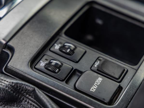 Toyota Land Cruiser Prado 150 Series Рестайлинг 1 с пробегом 2015 года, цена 3 028 000 рублей, 188957 км, внедорожник, Автокод Объявления