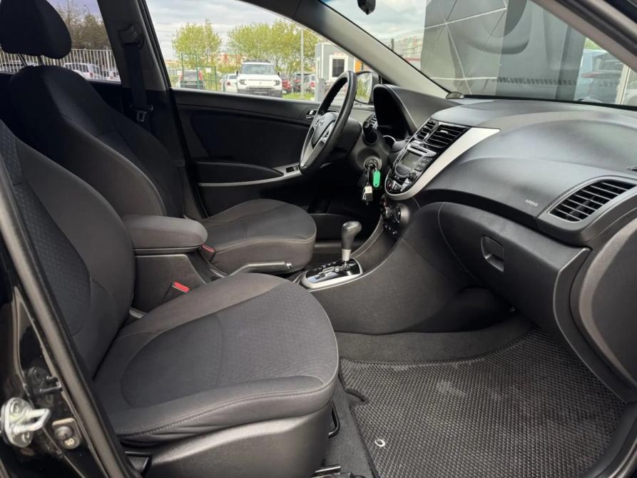 Hyundai Solaris I Новосибирск  - изображение 17