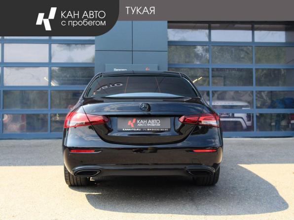 Mercedes-Benz E-Класс V (W213 S213 C238) Рестайлинг с пробегом 2021 года, цена 2 820 000 рублей, 189300 км, седан, Автокод Объявления