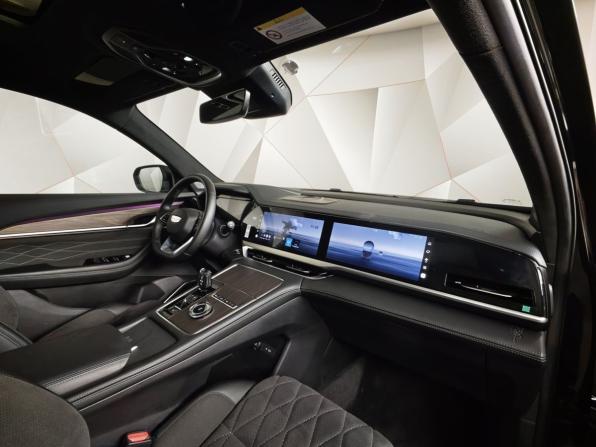 Geely Monjaro I с пробегом 2025 года, цена 3 625 000 рублей, 18840 км, внедорожник, Автокод Объявления