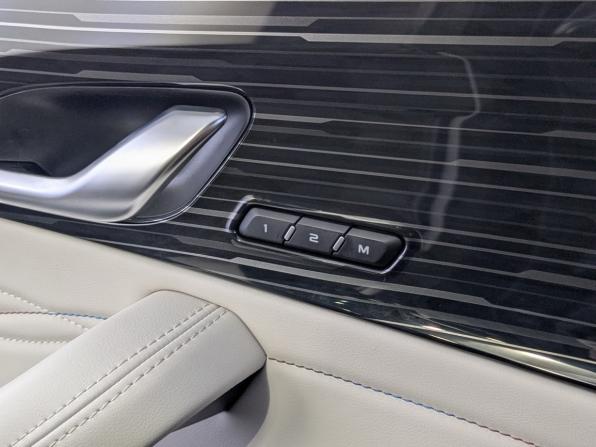 Geely Monjaro I Рестайлинг с пробегом 2023 года, цена 3 385 000 рублей, 26976 км, внедорожник, Автокод Объявления