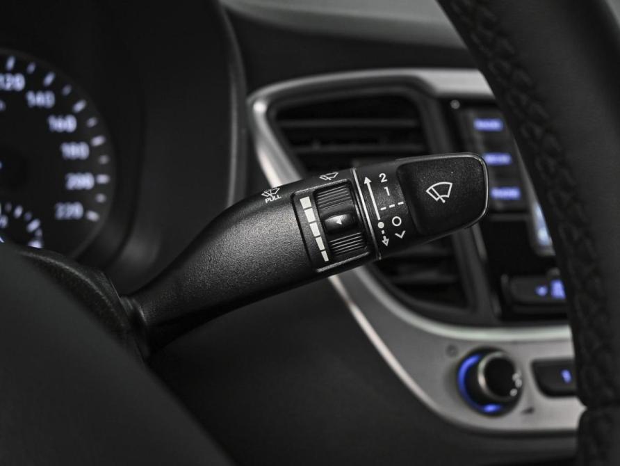 Hyundai Solaris I Рестайлинг Ставрополь  - изображение 17