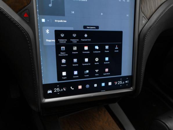 Tesla Model X I с пробегом 2018 года, цена 4 100 000 рублей, 96731 км, внедорожник, Автокод Объявления