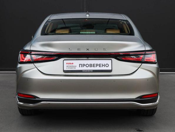 Lexus ES VII Рестайлинг 2 с пробегом 2025 года, цена 5 499 000 рублей, 8755 км, седан, Автокод Объявления
