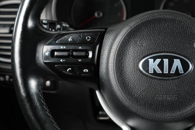 Kia Rio IV с пробегом 2018 года, цена 1 429 000 рублей, 116358 км, седан, Автокод Объявления