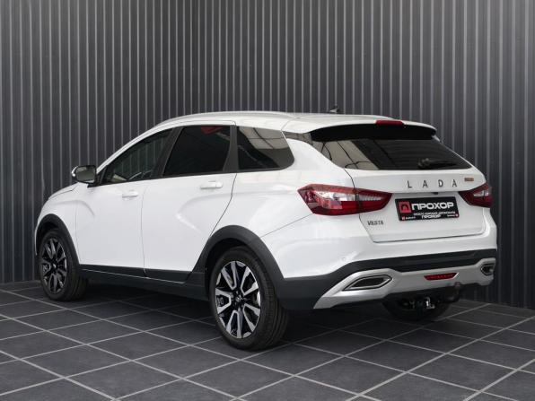 Lada (ВАЗ) Vesta I Рестайлинг (NG) с пробегом 2024 года, цена 1 497 000 рублей, 30313 км, универсал, Автокод Объявления