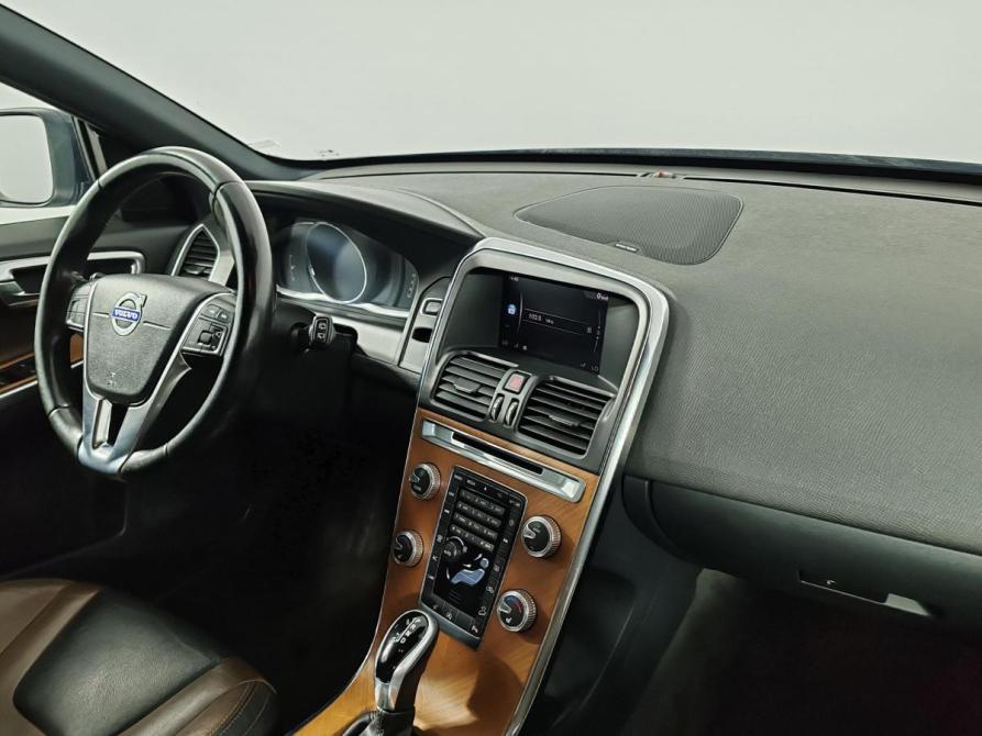Volvo XC60 I Рестайлинг Москва  - изображение 11