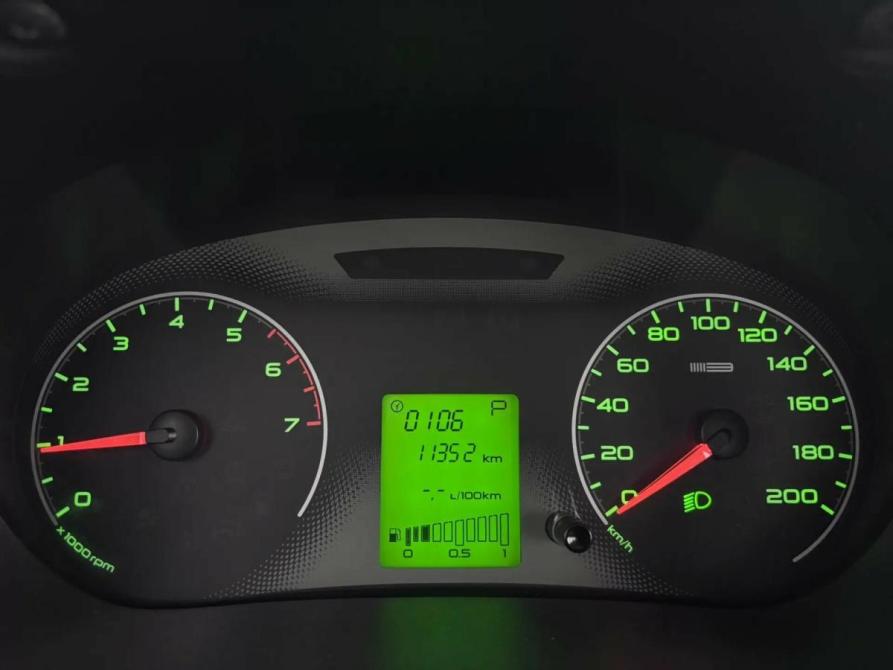 Lada (ВАЗ) Granta I Псков  - изображение 10