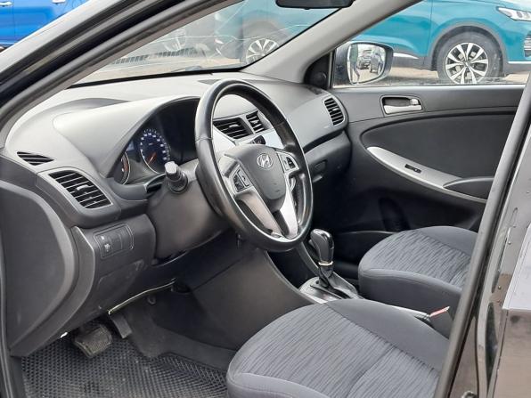 Hyundai Solaris I Рестайлинг с пробегом 2014 года, цена 870 000 рублей, 205227 км, седан, Автокод Объявления