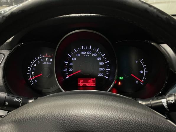 Kia Rio III Рестайлинг с пробегом 2015 года, цена 994 000 рублей, 173962 км, седан, Автокод Объявления