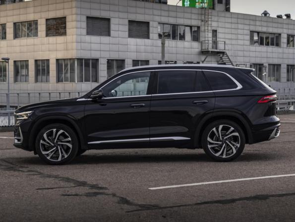 Geely Monjaro I с пробегом 2024 года, цена 3 499 000 рублей, 43299 км, внедорожник, Автокод Объявления