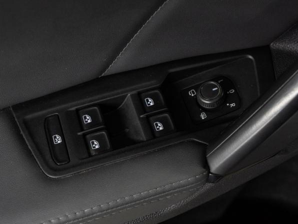 Volkswagen Tiguan II с пробегом 2020 года, цена 2 549 000 рублей, 117491 км, внедорожник, Автокод Объявления