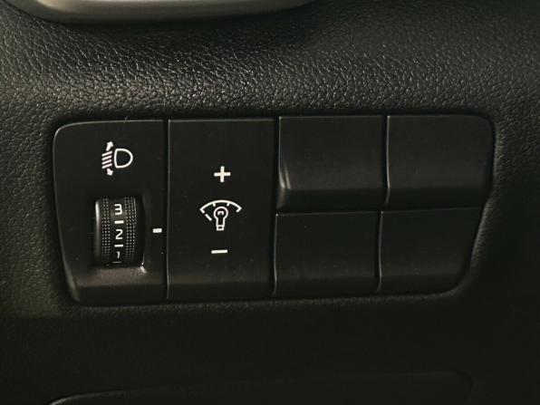 Kia Sportage IV Рестайлинг с пробегом 2021 года, цена 2 280 000 рублей, 96722 км, внедорожник, Автокод Объявления