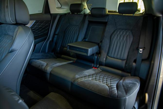 Hongqi HS5 I с пробегом 2023 года, цена 3 500 000 рублей, 110164 км, внедорожник, Автокод Объявления