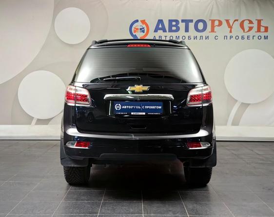 Chevrolet TrailBlazer II с пробегом 2013 года, цена 1 333 000 рублей, 175558 км, внедорожник, Автокод Объявления