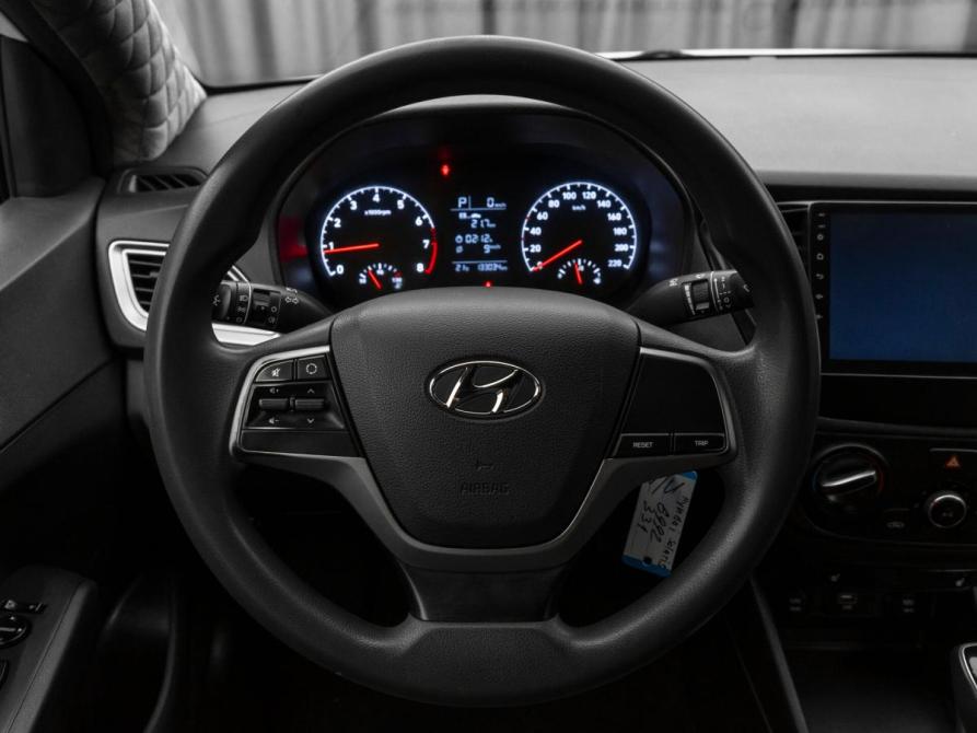Hyundai Solaris II Москва  - изображение 10
