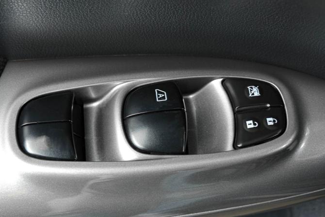 Nissan Juke I с пробегом 2013 года, цена 849 000 рублей, 138000 км, внедорожник, Автокод Объявления