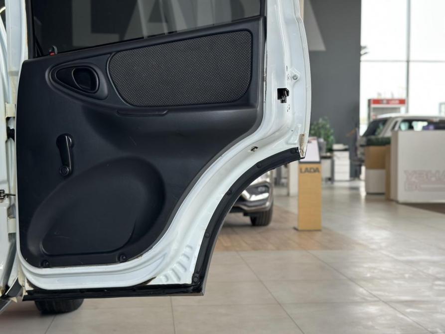 Chevrolet Niva I Рестайлинг Москва  - изображение 17