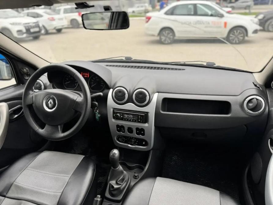 Renault Logan I Рестайлинг Пермь  - изображение 7