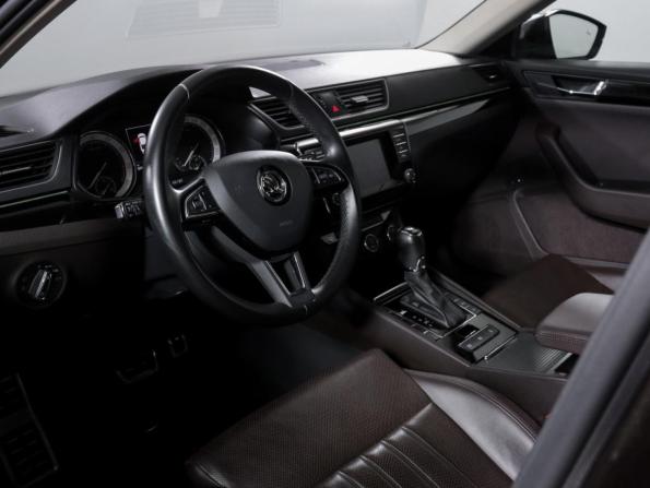Skoda Superb III с пробегом 2015 года, цена 2 244 000 рублей, 87416 км, лифтбек, Автокод Объявления