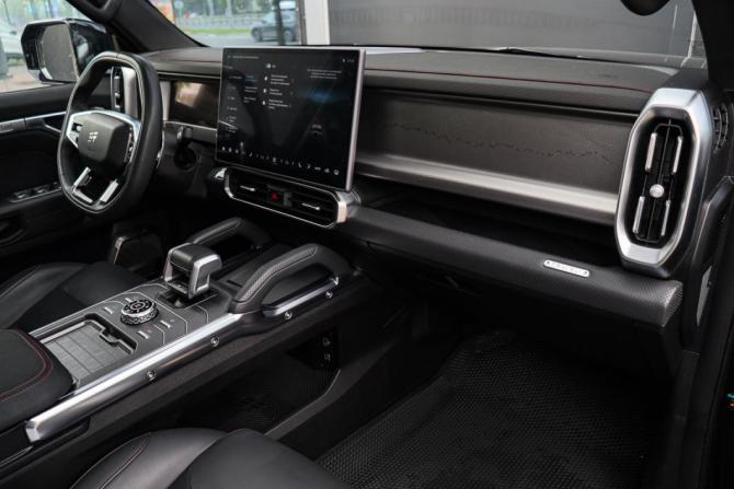 JETOUR T2 с пробегом 2024 года, цена 3 300 000 рублей, 44860 км, внедорожник, Автокод Объявления