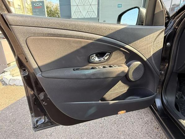 Renault Fluence I с пробегом 2012 года, цена 490 000 рублей, 255817 км, седан, Автокод Объявления