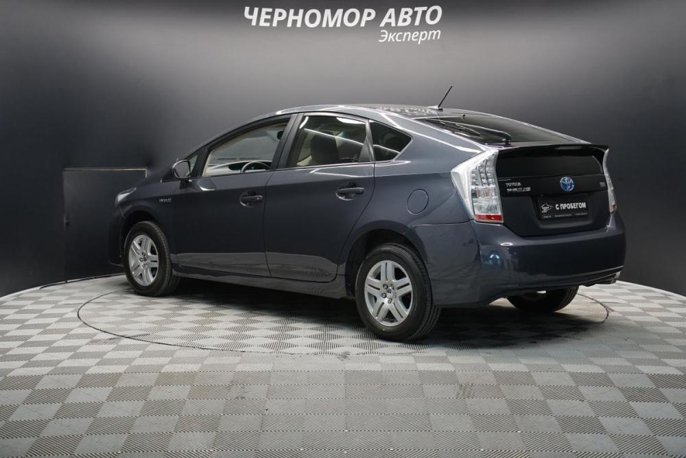 Toyota Prius III (XW30) Крым  - изображение 3
