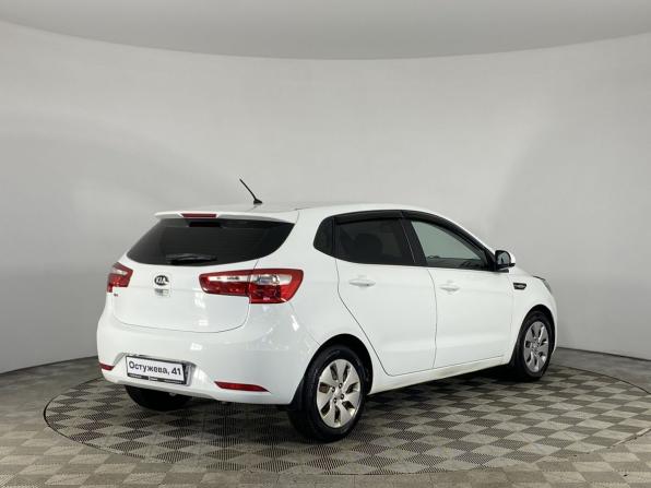 Kia Rio III с пробегом 2015 года, цена 890 000 рублей, 241323 км, хэтчбек, Автокод Объявления