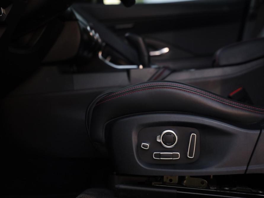 Jaguar E-Pace I Санкт-Петербург  - изображение 28