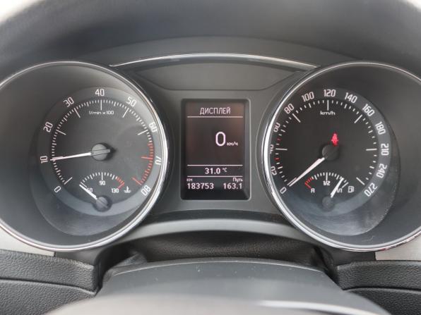 Skoda Superb II Рестайлинг с пробегом 2013 года, цена 1 120 000 рублей, 183751 км, лифтбек, Автокод Объявления