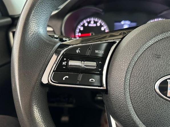 Kia Optima IV Рестайлинг с пробегом 2019 года, цена 1 140 000 рублей, 185971 км, седан, Автокод Объявления