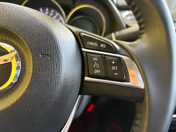 Mazda 6 III (GJ) Рестайлинг с пробегом 2015 года, цена 1 799 000 рублей, 157000 км, седан, Автокод Объявления