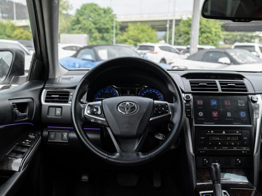 Toyota Camry VII (XV50) Рестайлинг Сочи  - изображение 13