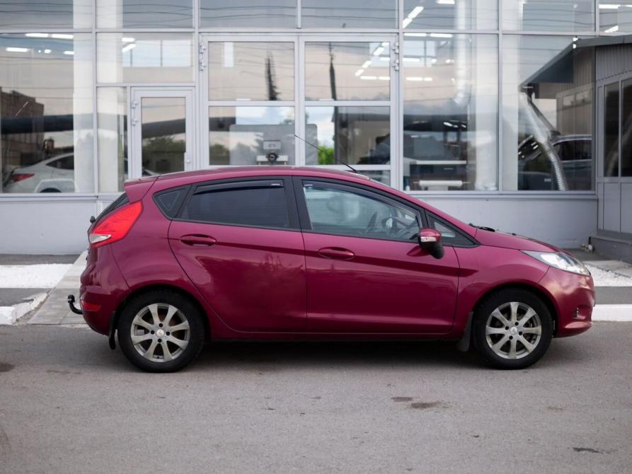 Ford Fiesta Mk6 Курган  - изображение 8