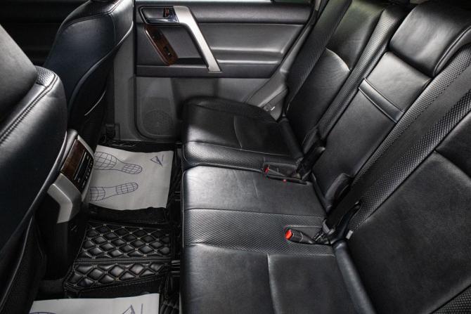 Toyota Land Cruiser Prado 150 Series с пробегом 2010 года, цена 2 439 000 рублей, 268000 км, внедорожник, Автокод Объявления