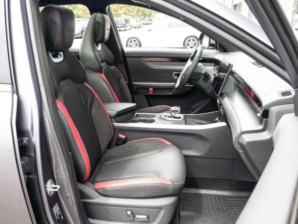 JETOUR DASHING I с пробегом 2023 года, цена 1 900 000 рублей, 23997 км, внедорожник, Автокод Объявления
