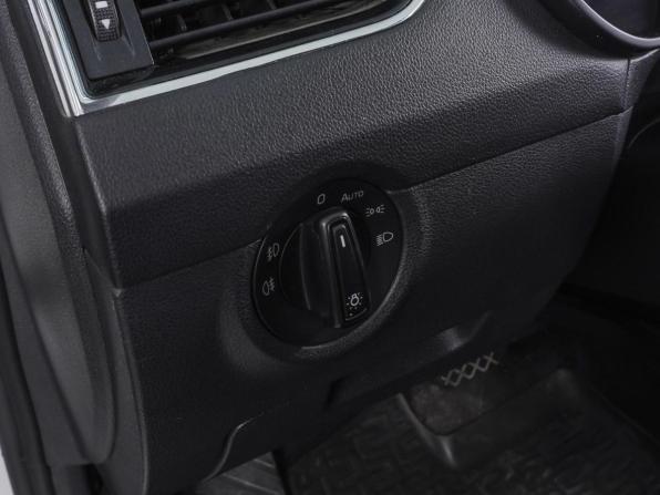 Skoda Octavia III (A7) Рестайлинг с пробегом 2017 года, цена 1 700 000 рублей, 132010 км, лифтбек, Автокод Объявления