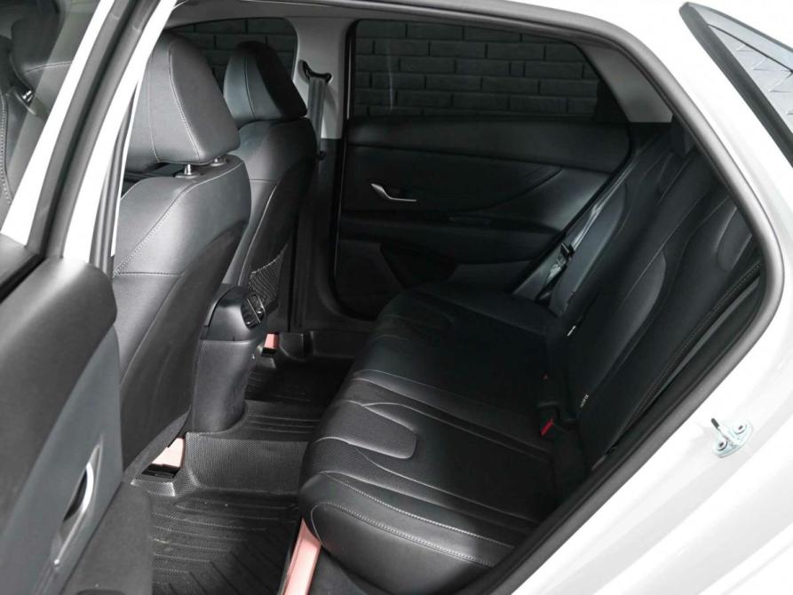 Hyundai Elantra VII (CN7) Рестайлинг Екатеринбург  - изображение 10