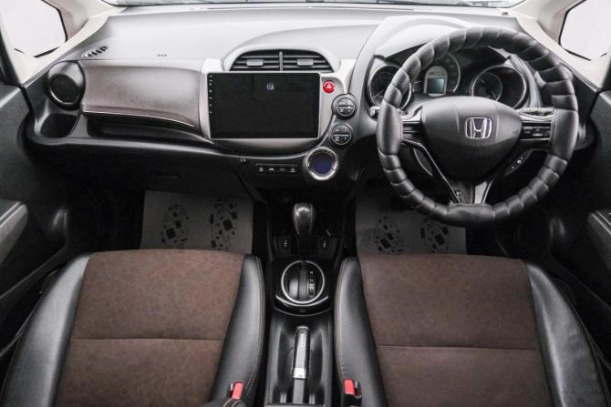 Honda Fit Shuttle I Рестайлинг с пробегом 2013 года, цена 959 000 рублей, 198000 км, универсал, Автокод Объявления