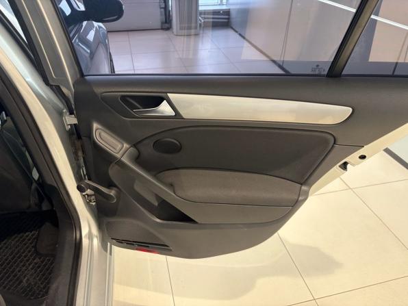 Volkswagen Golf VI с пробегом 2010 года, цена 639 000 рублей, 148885 км, хэтчбек, Автокод Объявления