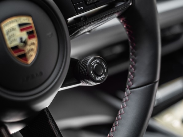 Новый Porsche Cayenne III Рестайлинг 2024 года, цена 26 700 000 рублей, внедорожник, Автокод Объявления