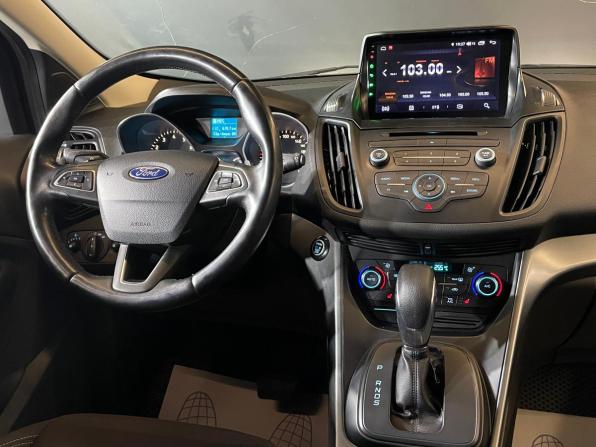 Ford Kuga II Рестайлинг с пробегом 2018 года, цена 1 350 000 рублей, 211015 км, внедорожник, Автокод Объявления